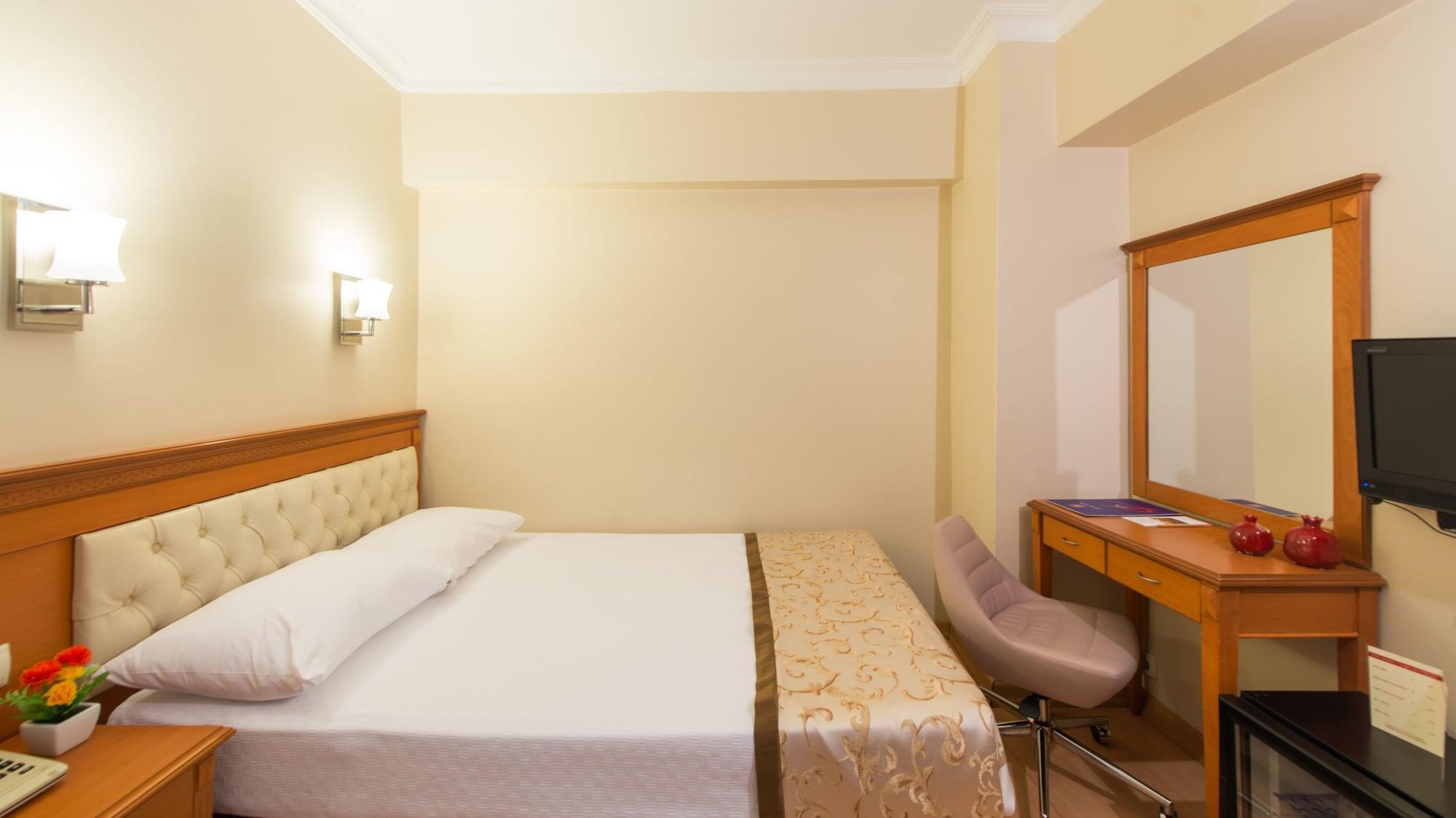 Prestige Hotel Old City Istanbul Exterior photo